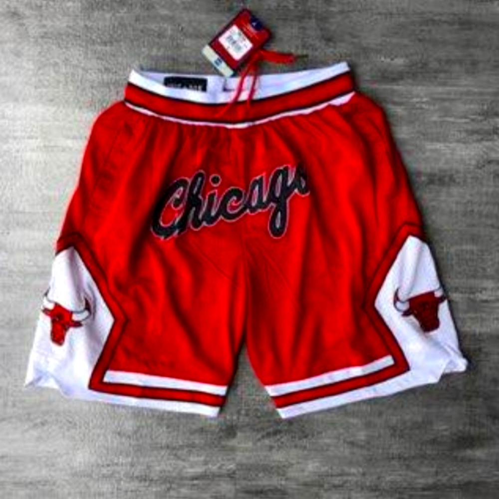 NBA Shorts sz L